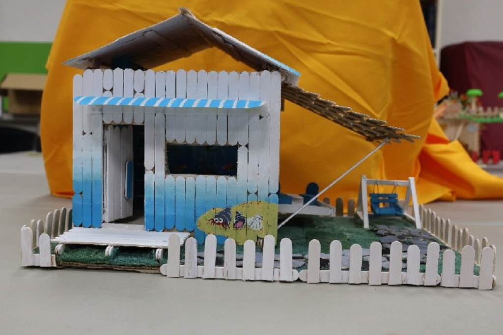 11406收容人文康活動-冰棒棍設計比賽活動照片4